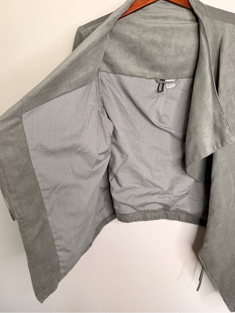 H&M Divided Gray Faux Suede Drape Moto Jacket Size 16 - Picture 6 of 11